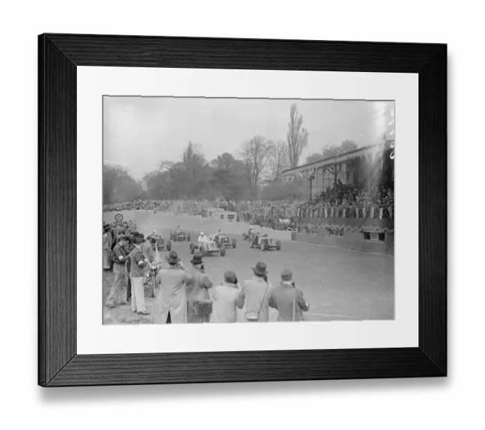 Framed Print : The new road racing track Crystal Palace opened by the Earl Howe. Photo shows the start of a race Framed Print : The new road racing track Crystal Palace opened by the Earl Howe. Photo shows the start of a race