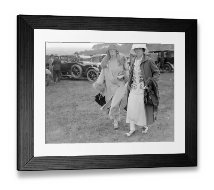 Framed Print : Mrs Aldin and Mrs D Arcy Baker at Glorious Goodwood Racecourse, West Sussex, England Framed Print : Mrs Aldin and Mrs D Arcy Baker at Glorious Goodwood Racecourse, West Sussex, England