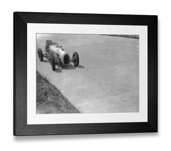Framed Print : Mrs Kay Petre on the test hill hairpin bend during practice at Brooklands for Framed Print : Mrs Kay Petre on the test hill hairpin bend during practice at Brooklands for