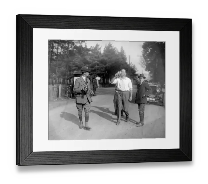 Framed Print : Clubmans walk for a wager Captain Buckmaster on his walk to Brighton for a club