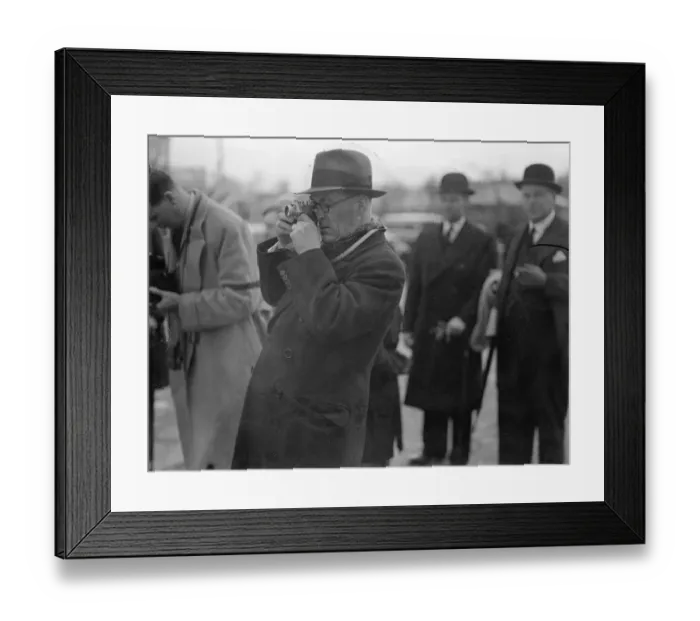 Framed Print : Malcolm Campbell at opening of new Brooklands Road racing courts. Photographs old-time Framed Print : Malcolm Campbell at opening of new Brooklands Road racing courts. Photographs old-time