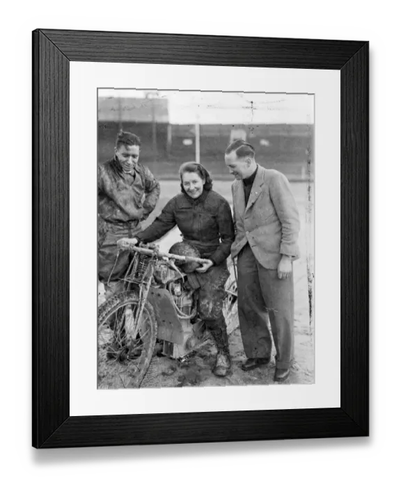 Framed Print : Fay Taylour, Speedways Queen of the cinders, hopes to return to the saddle. Frank Arnold Framed Print : Fay Taylour, Speedways Queen of the cinders, hopes to return to the saddle. Frank Arnold