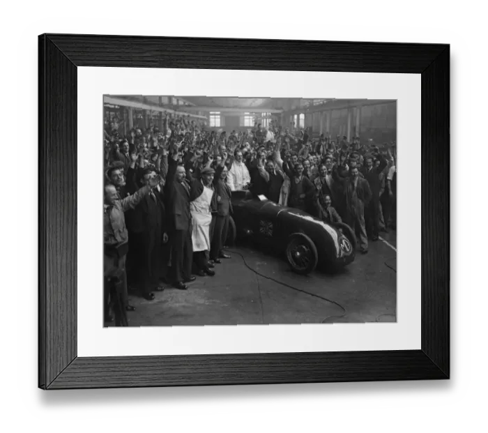 Framed Print : G E T Eyston prepares for attack on world speed record for baby cars at Pendine Sands