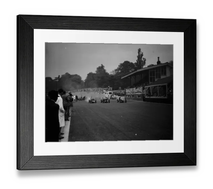 Framed Print : Start of the Road Racing Clubs Imperial Trophy race at the Crystal Palace circuit Framed Print : Start of the Road Racing Clubs Imperial Trophy race at the Crystal Palace circuit