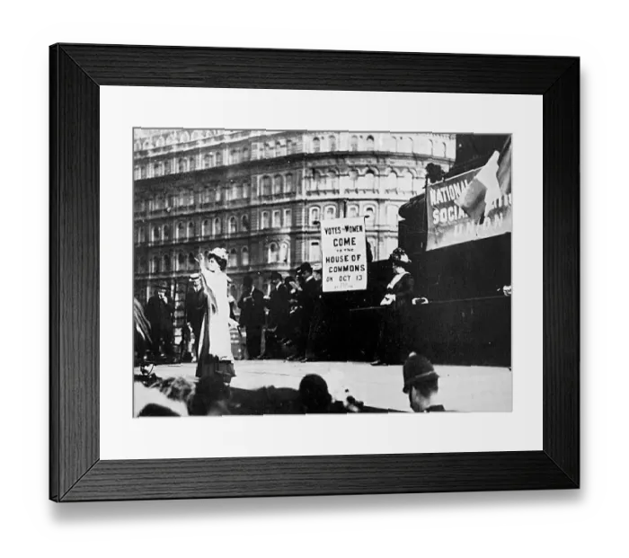 Framed Print : Suffragettes; Mrs Pankhurst speaking in Trafalgar Square, October 1908. Flora Drummond Framed Print : Suffragettes; Mrs Pankhurst speaking in Trafalgar Square, October 1908. Flora Drummond