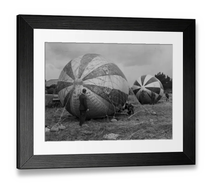 Framed Print : Jets prepare for record bid. The RAF High-Speed Flight, led by Group Captain EM Donaldson Framed Print : Jets prepare for record bid. The RAF High-Speed Flight, led by Group Captain EM Donaldson