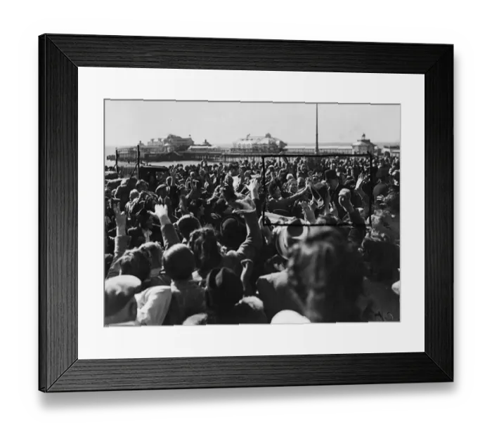 Framed Print : Winston Churchill is given a great ovation as he visits the town of Brighton to receive Framed Print : Winston Churchill is given a great ovation as he visits the town of Brighton to receive