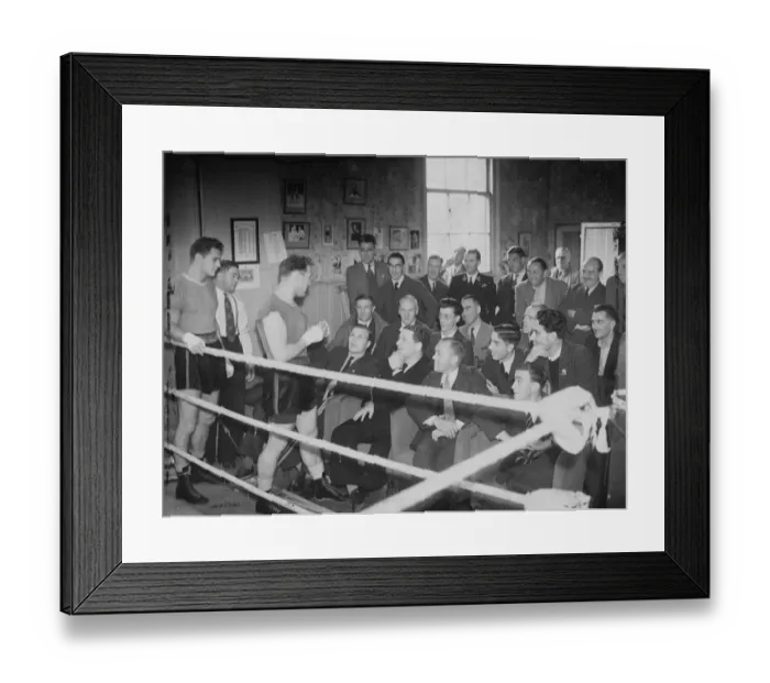 Framed Print : World champion cruiserweight boxer Gus Lesnevich is in training at Brighton for his Framed Print : World champion cruiserweight boxer Gus Lesnevich is in training at Brighton for his