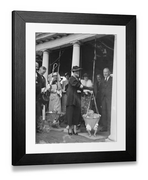 Framed Print : Duchess of York opens new building to children at Chailey School. The Duchess of