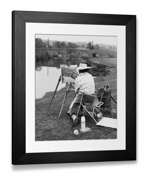Framed Print : The Compleat Artist - On The Medway. Usually the Compleat Angler is to be seen