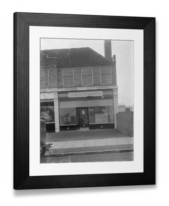 Framed Print : The empty shop window of Robins Stores at Grove Park. 1936 Framed Print : The empty shop window of Robins Stores at Grove Park. 1936