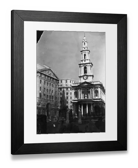 Framed Print : A church in Londons famous Strand. A few of the church of St Mary le Strand one Framed Print : A church in Londons famous Strand. A few of the church of St Mary le Strand one