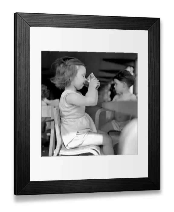 Framed Print : Peckham Health Centre or the Pioneer Health Centre was opened in 1935 in Peckham, south London Framed Print : Peckham Health Centre or the Pioneer Health Centre was opened in 1935 in Peckham, south London