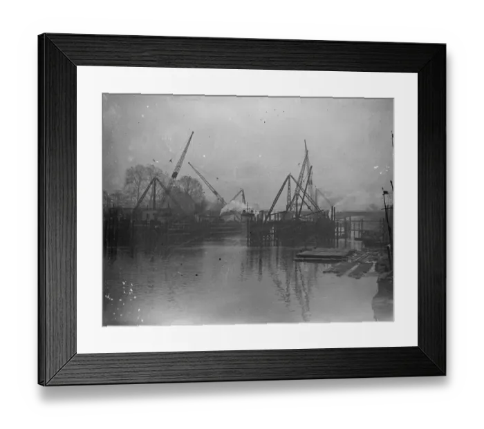 Framed Print : New concrete bridge over Thames at Richmond. A new concrete bridge is being constructed Framed Print : New concrete bridge over Thames at Richmond. A new concrete bridge is being constructed