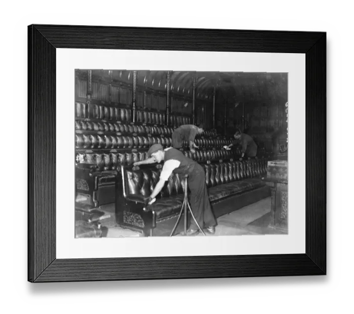 Framed Print : Cleaning the House of Commons in readiness for the opening of the new session. 26