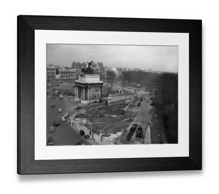 Framed Print : Construction work on the building of the new traffic underpass has started at Hyde Framed Print : Construction work on the building of the new traffic underpass has started at Hyde