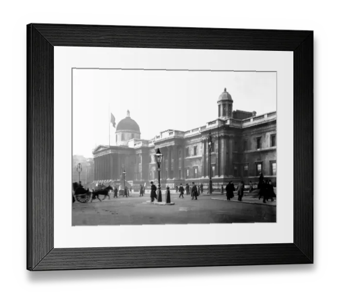 Framed Print : Trafalgar Square, London Framed Print : Trafalgar Square, London