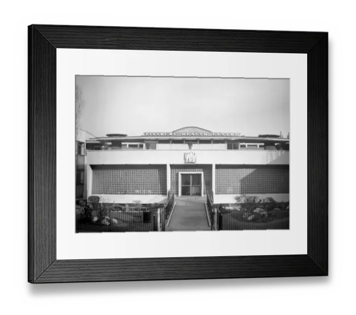 Framed Print : The modernist design of the Finsbury Health Centre, Pine Street, Islington, London Framed Print : The modernist design of the Finsbury Health Centre, Pine Street, Islington, London