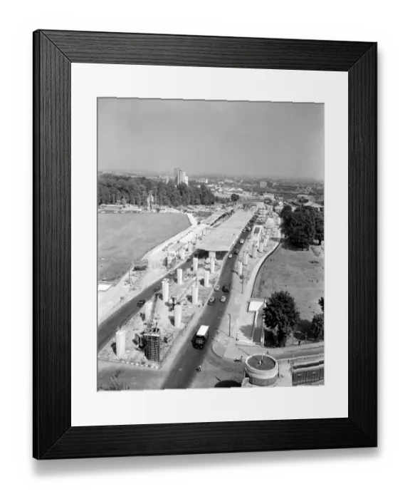 Framed Print : Nr Chiswick, London: A building programme forges ahead here where the New South Wales Framed Print : Nr Chiswick, London: A building programme forges ahead here where the New South Wales