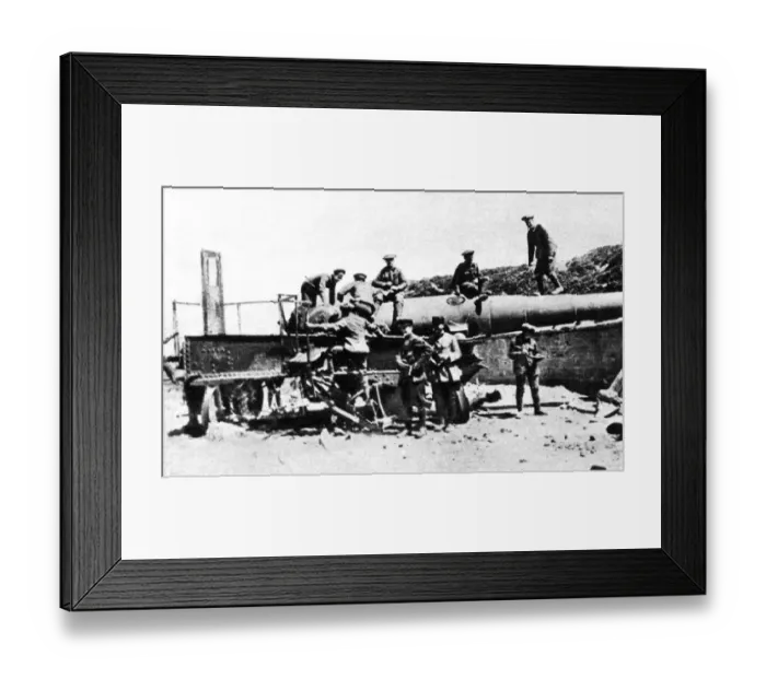 Framed Print : The Heroic Gallipoli Landings : Transports and Captured Guns. Seen here soldiers Framed Print : The Heroic Gallipoli Landings : Transports and Captured Guns. Seen here soldiers