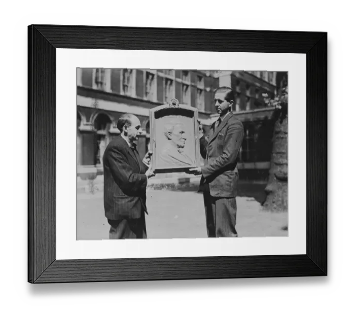 Framed Print : A plaque of the world-famous orthopaedic specialist Sir Herbert Barker is to hang above a bed