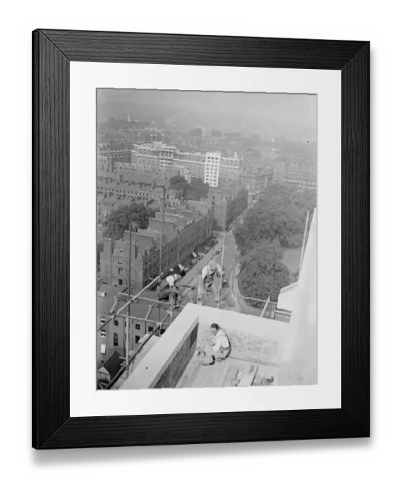 Framed Print : A view across London seen from the 210 ft high tower of the new University of London Framed Print : A view across London seen from the 210 ft high tower of the new University of London
