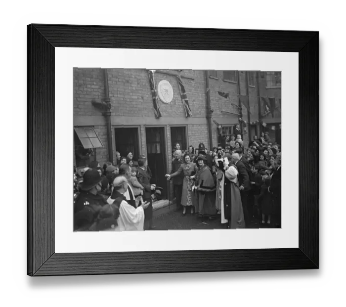 Framed Print : Duchess of Gloucester opens new East End flats built by Church Army. After opening Framed Print : Duchess of Gloucester opens new East End flats built by Church Army. After opening
