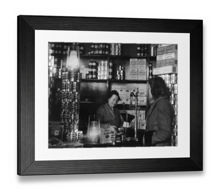 Framed Print : Fuel crisis of 1947: London offices and shops, when the lights went off as a result Framed Print : Fuel crisis of 1947: London offices and shops, when the lights went off as a result