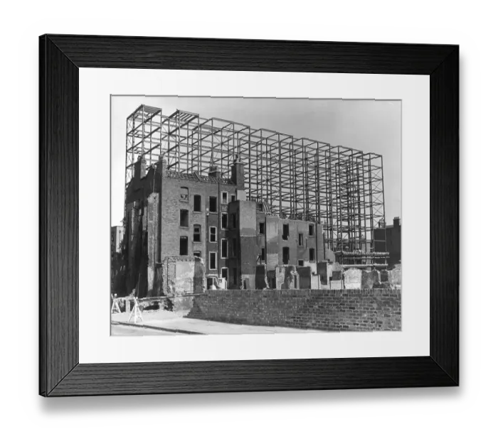 Framed Print : Reconstruction to a bomb damaged building in London Framed Print : Reconstruction to a bomb damaged building in London