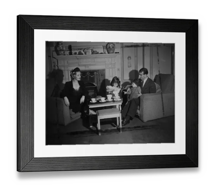 Framed Print : The famous Russian dancer and choreographer, Leonide Massine, has his first speaking