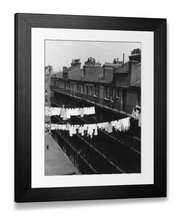 Framed Print : London St Pancras terraced Tenements Framed Print : London St Pancras terraced Tenements