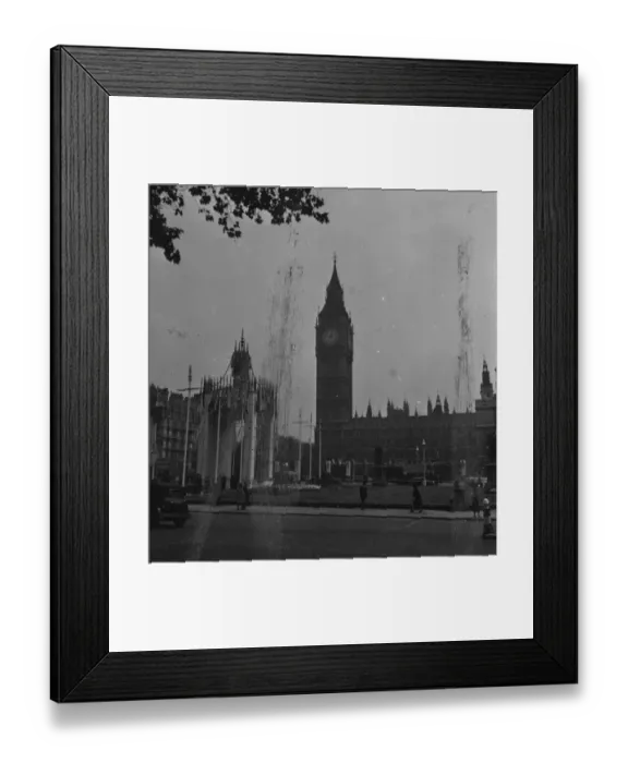 Framed Print : Parliament Square, London, decorated figure victory celebrations will stop when Framed Print : Parliament Square, London, decorated figure victory celebrations will stop when