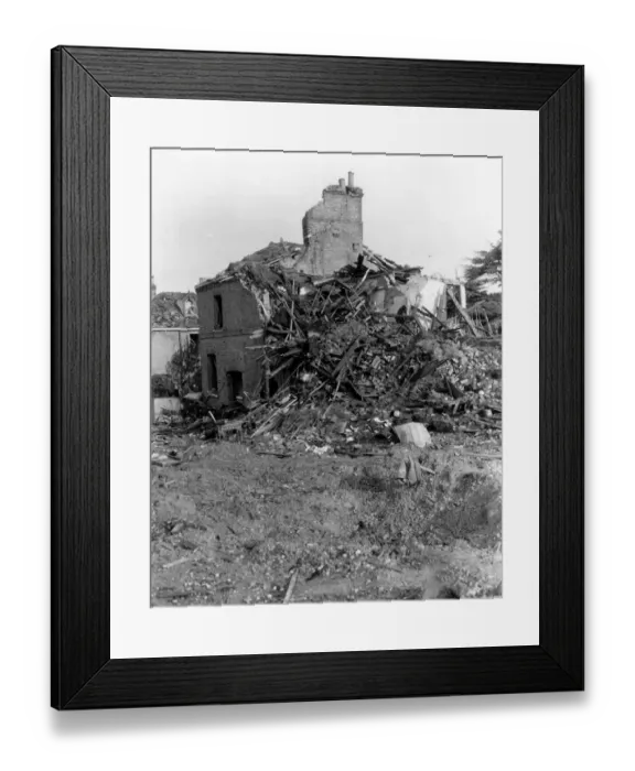 Framed Print : Home front 1940. Destroyed home in Sidcup, after a German air raid Framed Print : Home front 1940. Destroyed home in Sidcup, after a German air raid