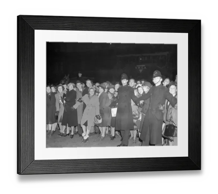 Framed Print : Royal Wedding. The Royal Family went to Westminster Abbey tonight for a private Framed Print : Royal Wedding. The Royal Family went to Westminster Abbey tonight for a private