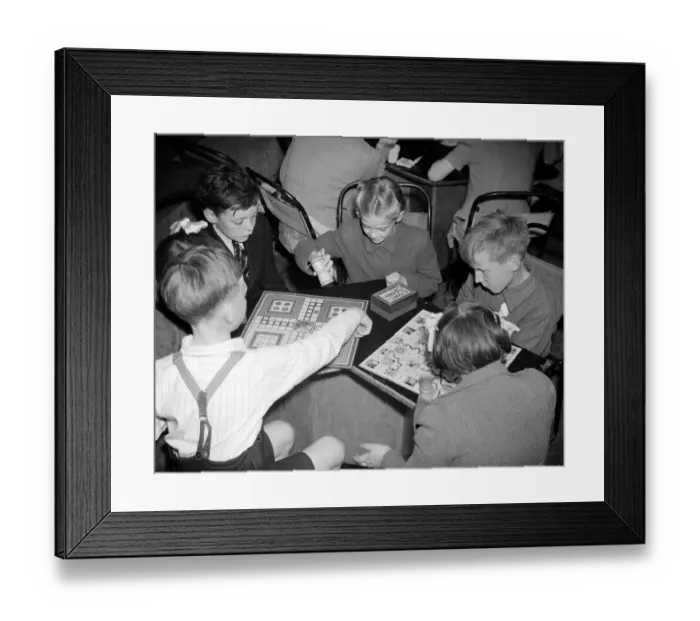 Framed Print : Peckham Health Centre or the Pioneer Health Centre was opened in 1935 in Peckham, south London