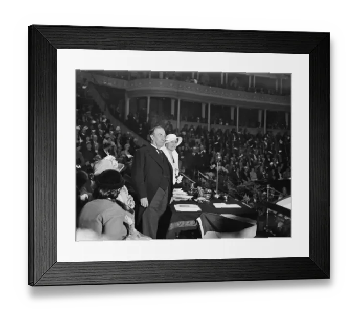Framed Print : Mr Baldwin addresses mass meeting of women Conservatives at the Albert Hall. Mr Stanley Baldwin Framed Print : Mr Baldwin addresses mass meeting of women Conservatives at the Albert Hall. Mr Stanley Baldwin
