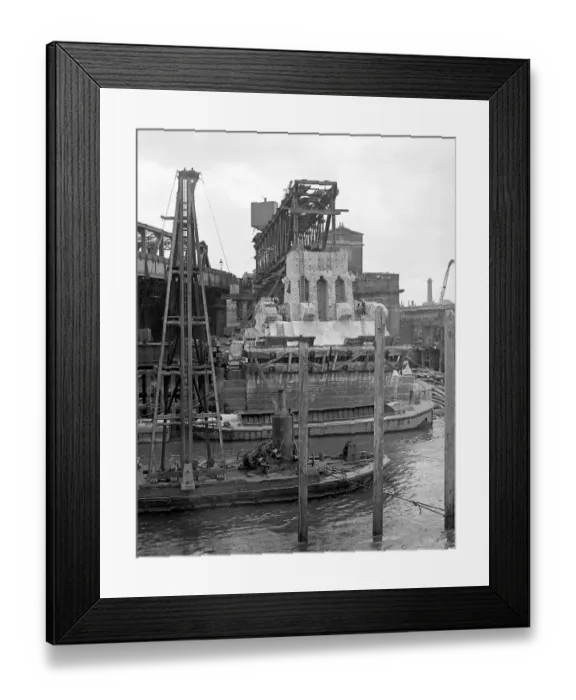 Framed Print : The last pier of the Old Waterloo Bridge is now being demolished and the way clear Framed Print : The last pier of the Old Waterloo Bridge is now being demolished and the way clear