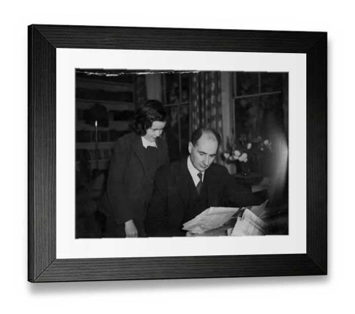 Framed Print : Mr John Strachey, M. P, who succeeds Sir Ben Smith at the Ministry of food, is a family man