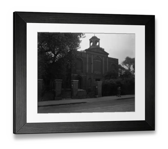 Framed Print : St Jamess Church, Pentonville Road, Kings Cross, London, which the ecclesiastical Framed Print : St Jamess Church, Pentonville Road, Kings Cross, London, which the ecclesiastical