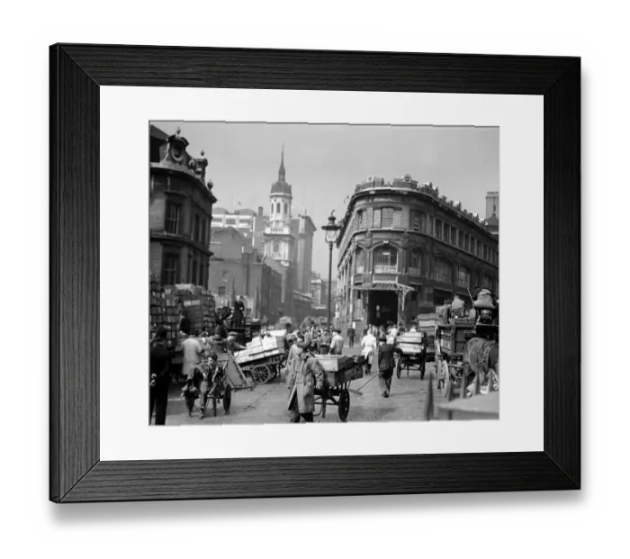 Framed Print : Fish porters, traders and barrow boys in Billingsgate Fish Market, Lower Thames Street Framed Print : Fish porters, traders and barrow boys in Billingsgate Fish Market, Lower Thames Street