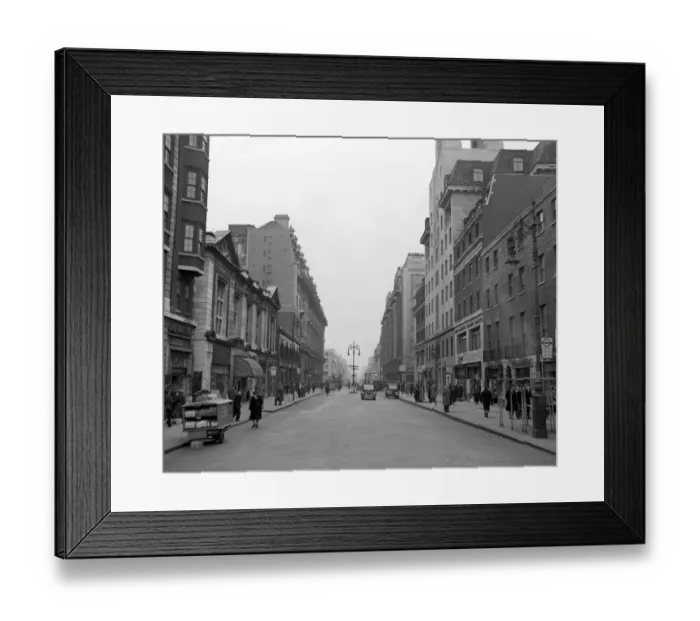 Framed Print : View of Baker Street London. On right is Head Office of Abbey National Building Framed Print : View of Baker Street London. On right is Head Office of Abbey National Building