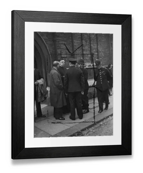 Framed Print : A demonstration stage this morning at the church of St Cuthbert, Philbrach Gardens Framed Print : A demonstration stage this morning at the church of St Cuthbert, Philbrach Gardens