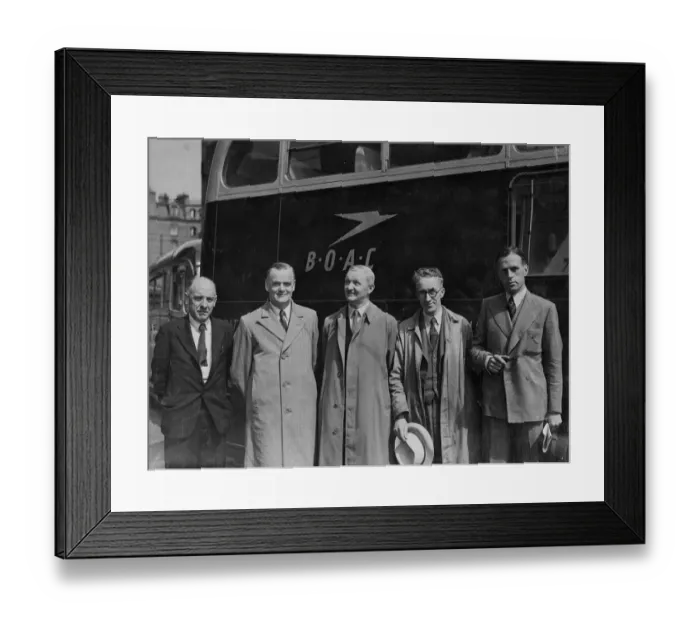 Framed Print : Representatives from Birmingham and Midland towns were among the delegates who left