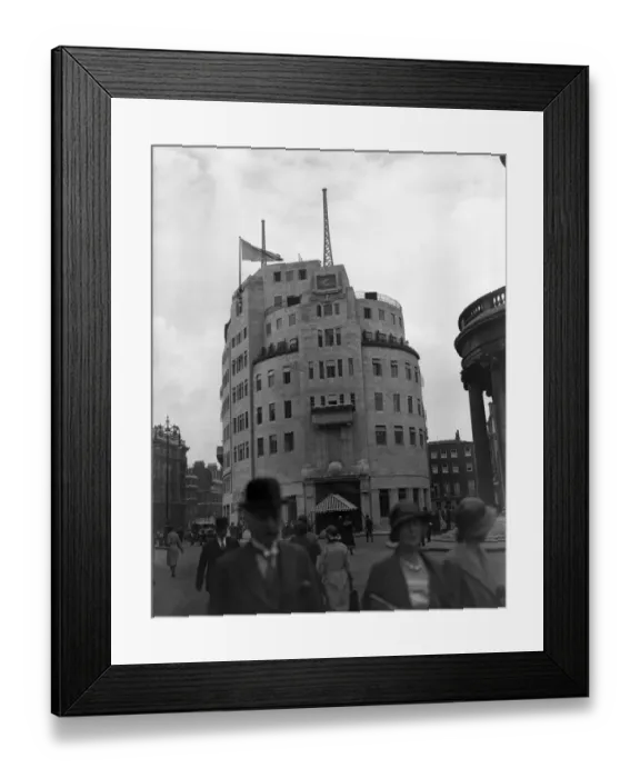 Framed Print : Broadcasting House, BBC Headquarters, London
