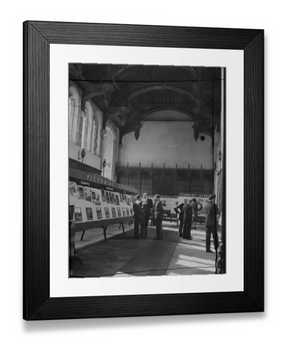 Framed Print : The War Office held an exhibition at the Army School of Education, Eltham Palace