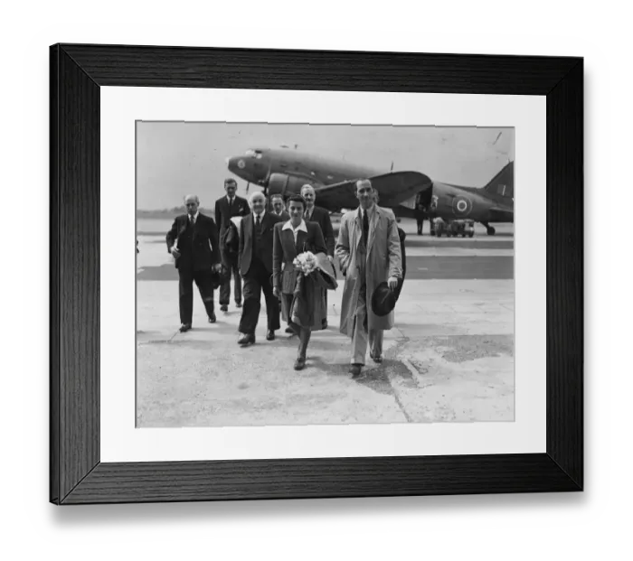 Framed Print : The Lord Mayor of Budapest, Hungary, Jozsef Kovago, arrived at Croydon by air. He