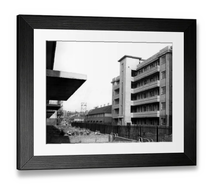 Framed Print : Transformation in east London. Since the war ended Britain has built 374, 256 permanent houses Framed Print : Transformation in east London. Since the war ended Britain has built 374, 256 permanent houses