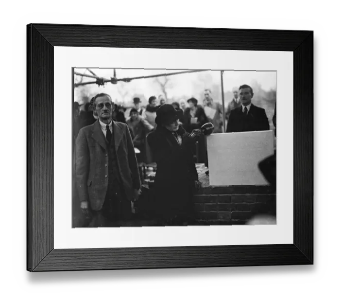 Framed Print : The Mayoress of Woolwich, Mrs Berry, lays the foundation stone. 25 January 1936 Framed Print : The Mayoress of Woolwich, Mrs Berry, lays the foundation stone. 25 January 1936