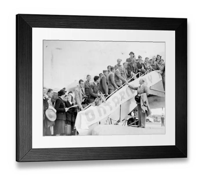 Framed Print : Off to a new horizon. By the time Monday arrives, the first party of Britons to