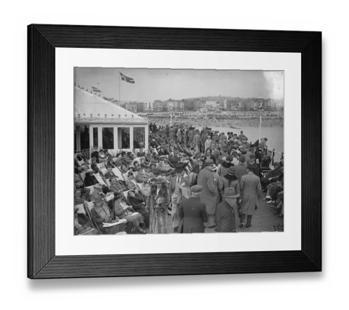 Framed Print : Whitsun on Palace Pier. Dr Brighton has a busy time !. Large numbers of Whitsun Framed Print : Whitsun on Palace Pier. Dr Brighton has a busy time !. Large numbers of Whitsun